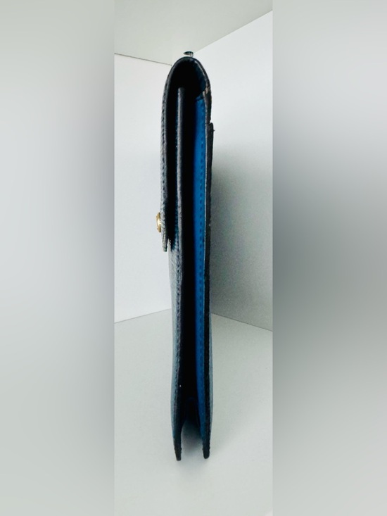 Louis Vuitton Blue Epi Clutch with Gold Accent - Picture 4 of 9